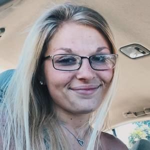 Meet your Posher, Helena